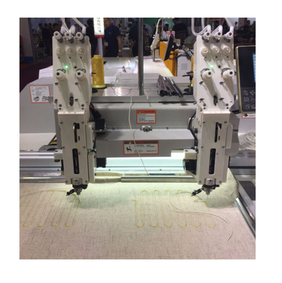 Qs-1202DR het dubbele Hoofd automatiseerde de Computer van Dahao van de Borduurwerkmachine voor van de het etikethitte van het T-shirtembleem het TOEPASSINGSGERICHTE APPARAAT DRAAD